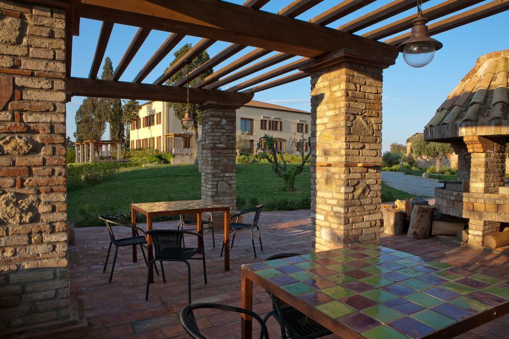Tuscany Forever Famiglia Apartments Волтера Екстериор снимка