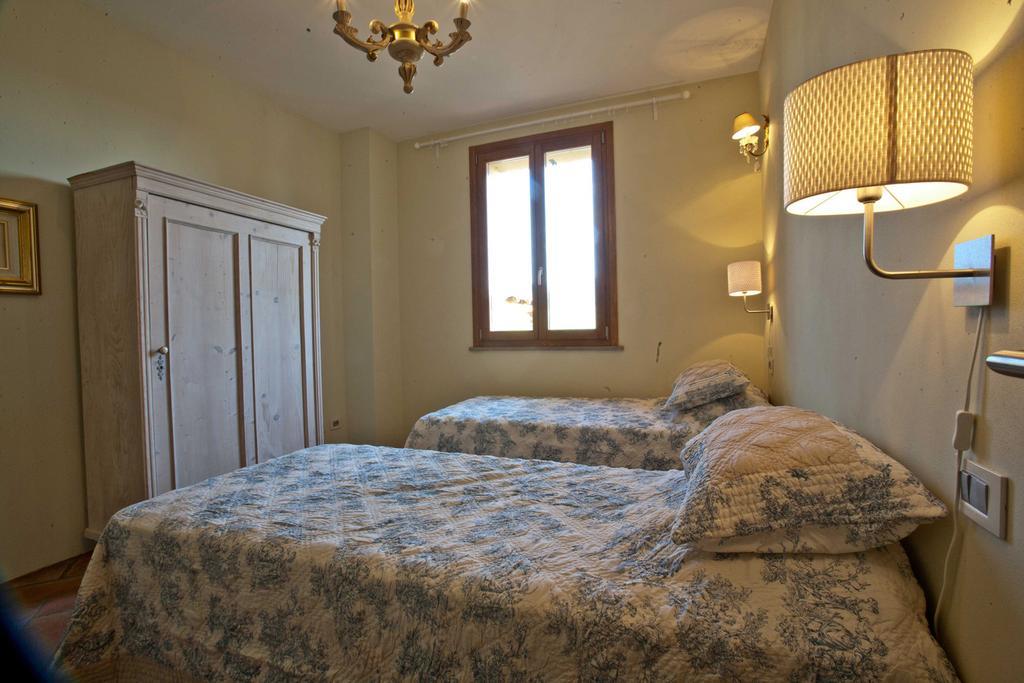 Tuscany Forever Famiglia Apartments Волтера Екстериор снимка