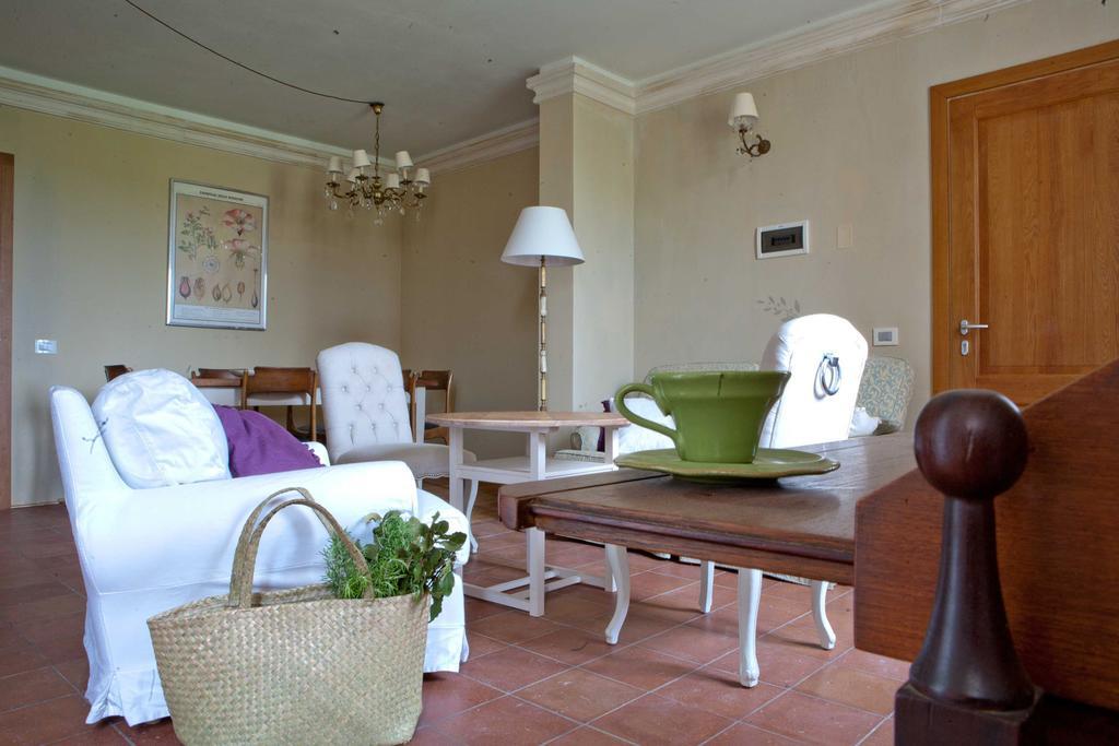 Tuscany Forever Famiglia Apartments Волтера Екстериор снимка