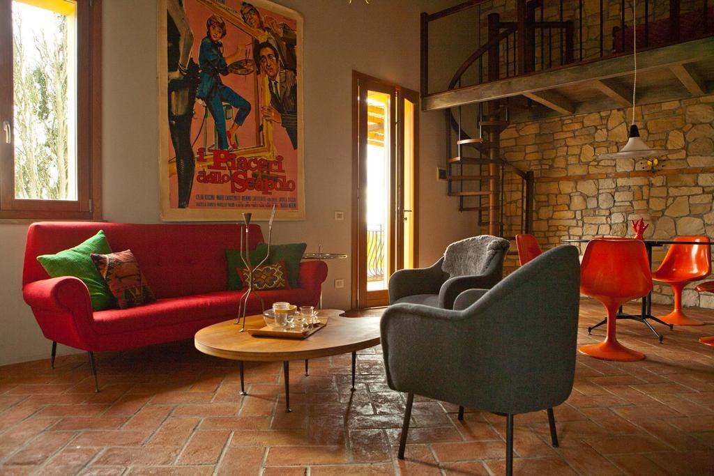Tuscany Forever Famiglia Apartments Волтера Екстериор снимка